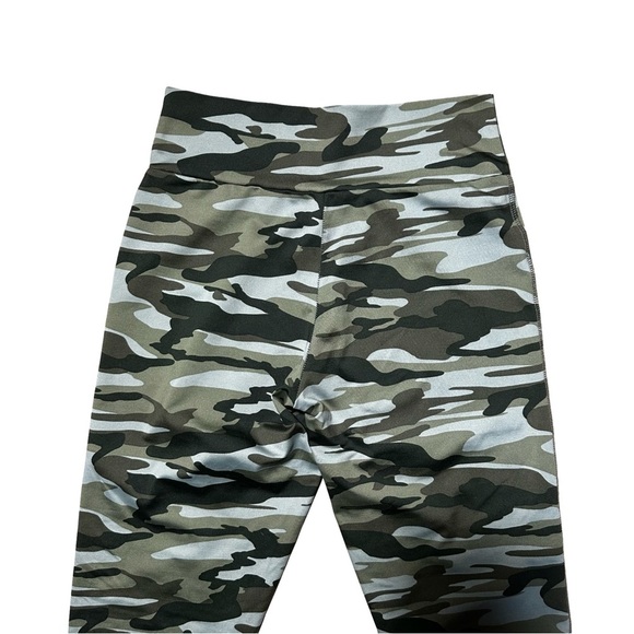 La Senza Camo Leggings Women’s Size Small - Picture 2 of 4